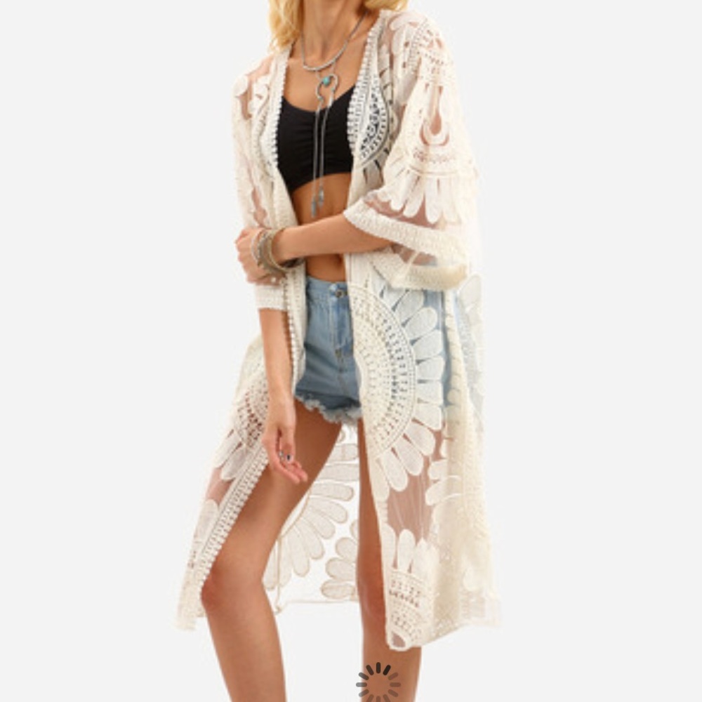 Flower embroidered mesh kimono